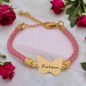 İsme Özel Kelebek Motifli Doğal Pembe Derili 14 Ayar Altın Plakalı Hediye Bileklik-455 thumbnail 1