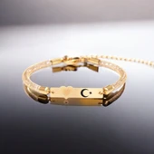 Sembole Özel Hasır Kordonlu 14 Ayar Altın Plakalı Kalp Figürlü Hediye Bileklik-457 thumbnail 1