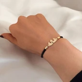 Harfe Özel 14 Ayar Altın Plakalı Taç Figürlü Doğal Siyah Derili Hediye Bileklik-462 thumbnail 2