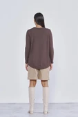 Nuss Basic Tunik Ön Kısa Arka Uzun Tunik - 902 kahve thumbnail 2