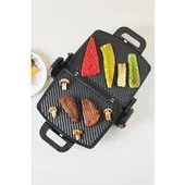 Karaca Future Essential Tost Makinesi Matte Black 1800 W 4 Dilim Kapasiteli thumbnail 3