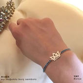 Doğum Ayına Özel Zincirli 14 Ayar Altın Plakalı Taç Figürlü Mavi Taş Desenli Hediye Bileklik-466 thumbnail 2