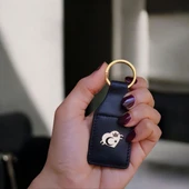 Sembole Özel Doğal Siyah Derili 14 Ayar Altın Plakalı Kalp Figürlü Hediyelik Anahtarlık-488 thumbnail 2