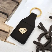 Sembole Özel Doğal Siyah Derili 14 Ayar Altın Plakalı Kalp Figürlü Hediyelik Anahtarlık-488 thumbnail 1