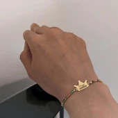 İsme Özel Taç Motifli Renkli Taş Desenli Zincirli 14 Ayar Altın Plakalı Hediye Bileklik-489 thumbnail 3