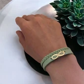 Harfe Özel 14 Ayar Altın Plakalı Sonsuzluk ve Kelebek Figürlü Doğal Yeşil Derili Hediye Bileklik-490 thumbnail 2