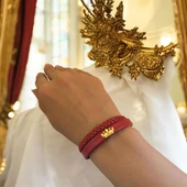 Harfe Özel 14 Ayar Altın Plakalı Taç Figürlü Doğal Bordo Derili Hediye Bileklik-493 thumbnail 3