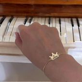 Harfe Özel 14 Ayar Altın Plakalı Taç Motifli Altın Renkli Zincirli Hediye Bileklik-492 thumbnail 2