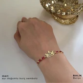 Burca Özel Taç Figürlü Kırmızı Taş Desenli Zincirli 14 Ayar Altın Plakalı Hediye Bileklik-496 thumbnail 3