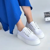 Carin Beyaz Keten Bağcıklı Spor Ayakkabı thumbnail 8