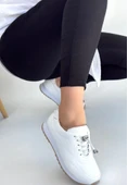 Finna Beyaz Cilt Bağcıklı Spor Ayakkabı thumbnail 2