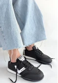 Jowen Siyah Cilt Beyaz Detaylı Bağcıklı Spor Ayakkabı thumbnail 1
