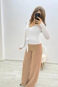 Yandan Bağlamalı Beyaz Triko - 2