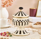 Prime Cream Emaye Çaydanlık Takımı - Emaye Ayaklı Şekerlik ve Emaye Tepsi 28 CM thumbnail 6