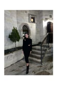 Siyah Bel ve Yaka Dekolteli Triko Elbise - 3