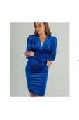 Kadife Kumaş V Yaka Vatkalı Büzgülü Mavi Mini Elbise Yılbaşı Elbisesi - 2