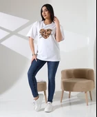 Leopar kalp baskılı tişört - 2