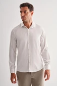 Beyaz Yarım İtalyan Yaka Uzun Kol Cepsiz Slim Fit Cls Gömlek 1004255174 thumbnail 1