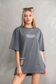 Unisex Bisiklet Yaka Baskılı Oversize T-Shirt - Gri thumbnail 1