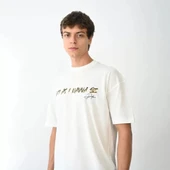 Unisex Bisiklet Yaka Baskılı Oversize T-Shirt - Beyaz thumbnail 3