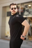 Erkek Ince çizgi Dokulu Kısa Kollu T-shirt thumbnail 2