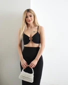 Kadın Atlas Kumaş Yırtmaçlı Etek Ve Tokalı Büstiyer Fırsat Ürün İkili Takım thumbnail 3