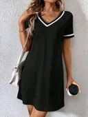 Kadın Kısa Kollu V çizgili Yakalı Kısa Viskon Elbise thumbnail 4