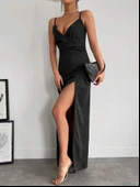 Kadın Askılı Kruvaze Yakalı Yırtmaçlı Krep Elbise thumbnail 5