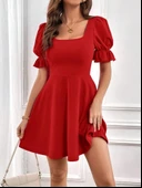 Kadın Kısa Kollu Kare Yakalı Kiloş Ithal Krep Elbise thumbnail 3