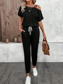 Kadın Tek Omuzdan Açık Viskon Iki Iplik Bluz Bağcıklı Pantolon Ikili Takım thumbnail 1