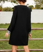 Kadın Siyah Uzun Kollu Kollar Tül Yırtmaçlı V Yakalı Kısa Krep Elbise thumbnail 6