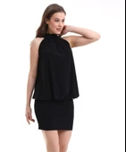 Kadın Yüksek Yaka Büzgü Detaylı Şifon Garnili Sandy Kumaş Fırsat Ürün Diz Üstü Elbise thumbnail 2