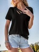 Kadın Kısa Kollu V Yaka şerit Detay Viskon Bluz thumbnail 5