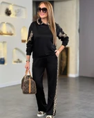 Kadın Kapüşonlu Leopar Detay Sweat Ve Yüksek Bel Yanları Leopar şeritli Bol Paça Pantolon Ikili Takım thumbnail 3