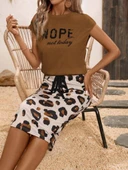 Kadın Kısa Kollu Bisiklet Yaka Viskon Bluz Desenli Dalgıç Etek Ikili Takım thumbnail 1