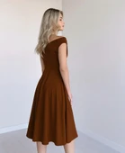 Kadın Kısa Kollu Kruvaze Yaka Eteği Volanlı Krep Elbise thumbnail 3