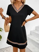 Kadın Kısa Kollu V Yakalı Etnik Desen şerit Detaylı Viskon Elbise thumbnail 1