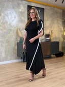 Kadın Kısa Kollu Bisiklet Yaka çift şerit Renk Detaylı Asimetrik Kesim Viskon Iki Iplik Elbise thumbnail 1