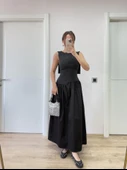 Arkası Kanatlı Uzun Elbise- Siyah thumbnail 2