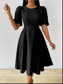 Kadın Kısa Balon Kollu Bisiklet Yaka Kiloş Janjan Krep Elbise thumbnail 3