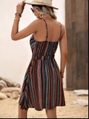 Kadın Ip Askılı Kruvaze Yakalı Beli Lastikli Desenli Süprem Elbise thumbnail 3