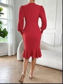 Kadın Uzun Kollu Yarı Balıkçı Yaka Etek Ucu Fırfır Detaylı Midi Ithal Krep Elbise thumbnail 4