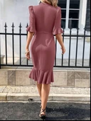 Kadın Kısa Kollu Yarı Balıkçı Yakalı Etek Ucu Fırfırlı Midi Ithal Krep Elbise thumbnail 3