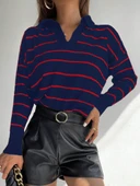 Kadın Uzun Kollu V Yaka çizgili Triko Bluz thumbnail 1