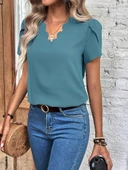 Kadın Kısa Kollu Lazer V Yakalı Ithal Krep Bluz thumbnail 2