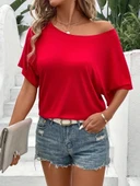 Kadın Tek Omuzu Açık Kısa Kollu Salaş Viskon Bluz thumbnail 4