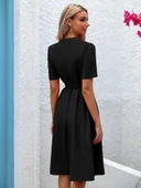 Kadın Kısa Kollu Düğmeli Ve Kemerli Atlas Elbise thumbnail 2