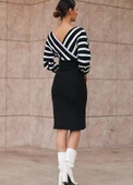 Uzun Kollu Kruvaze Yaka çizgi Desenli Kısa Triko Elbise thumbnail 2