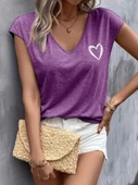Kadın Kısa Kollu V Yakalı Kalp Baskılı Viskon Bluz thumbnail 4