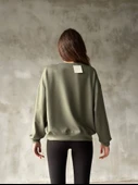 Osy Modal Yumuşak Dokulu Kumaş Bisiklet Yaka Oversize Sweatshirt - Haki - 2
